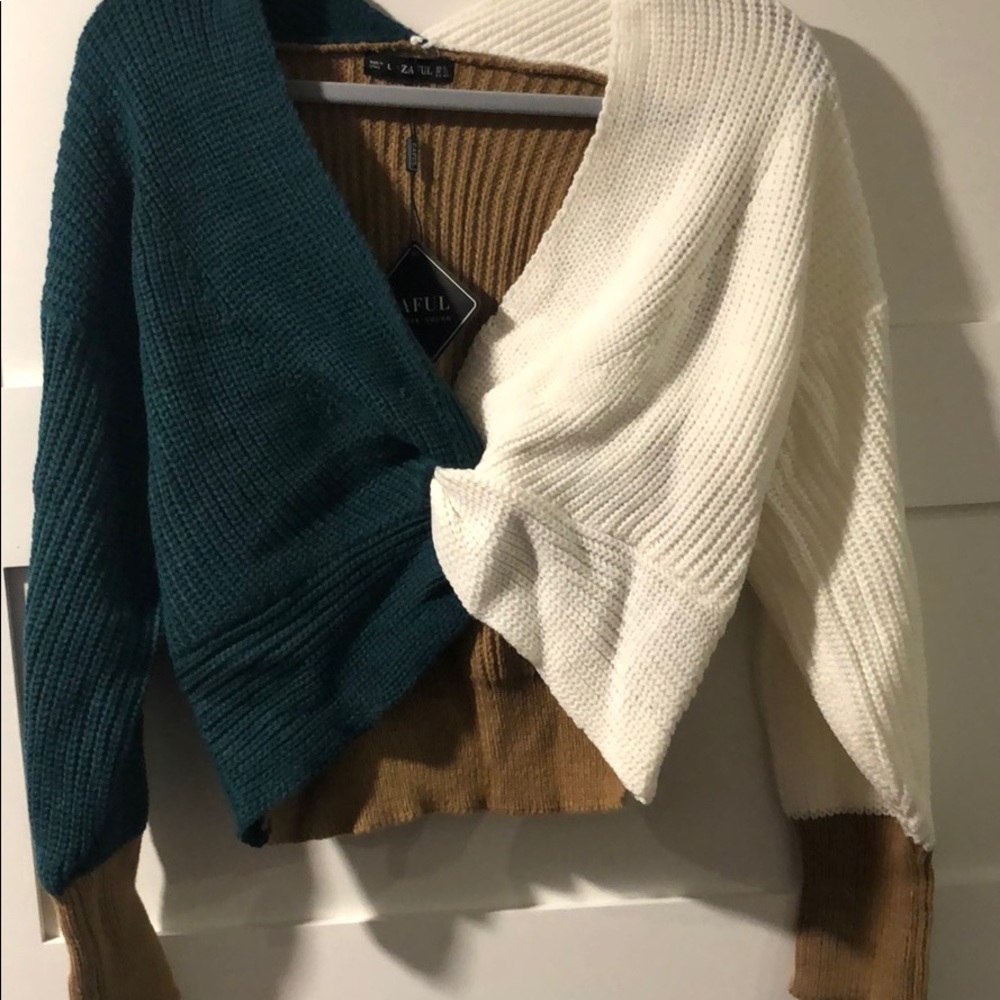Crop top sweater